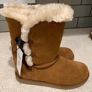 Mossimo Boots with Fur